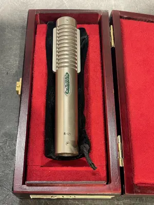 Royer - RO-R121