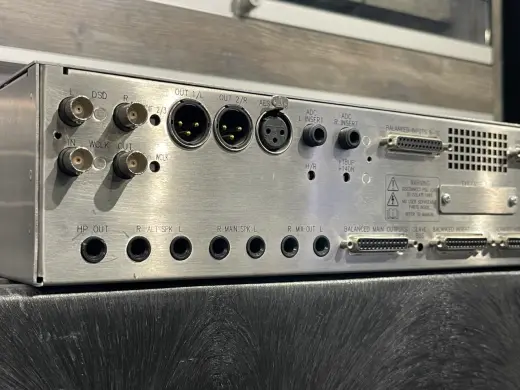 AMS NEVE 8816 Summing Mixer 2