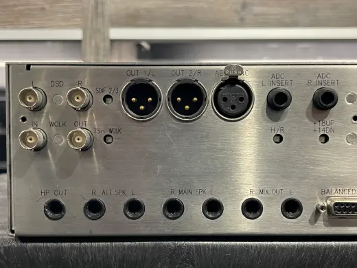 AMS NEVE 8816 Summing Mixer 2