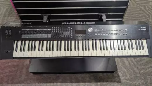 Roland - RD-2000