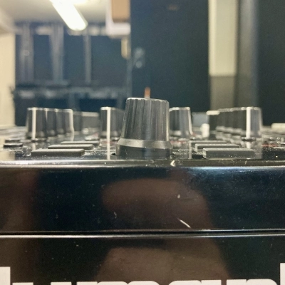 Numark - NS7 II 2