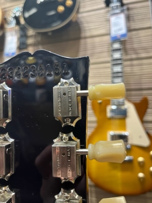 Gibson ES-335 Deep Purple 5