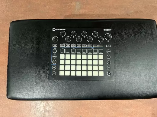 Novation CIRCUIT
