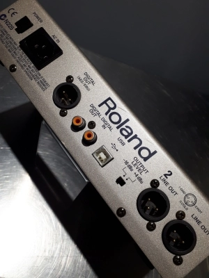 Roland Mic Modeling Preamp 2