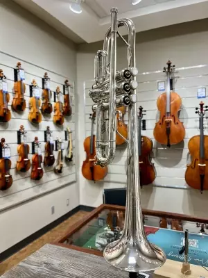 Bach - C190SL229 - Stradivarius C Trumpet