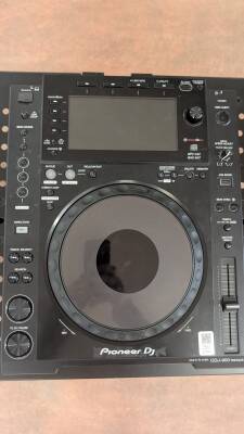 Pioneer DJ CDJ-900NXS - Media Player | Long & McQuade