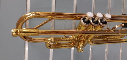 Yamaha Band GII Bb Trumpet - Gold Lacquer 4