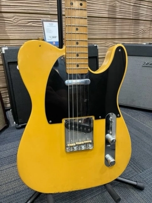 Fender Telecaster Road Worn '50s Butterscotch Blonde 2