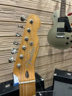 Fender Telecaster Road Worn '50s Butterscotch Blonde 2