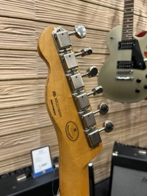 Fender Telecaster Road Worn '50s Butterscotch Blonde 2