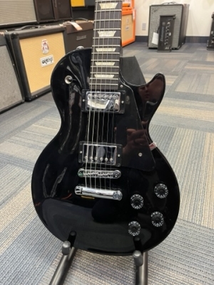 Gibson Les Paul Studio Ebony 2