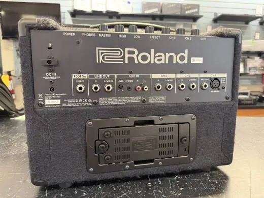 Roland - KC-220 2