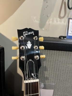 Gibson ES-335 DOT Sixties Cherry 3