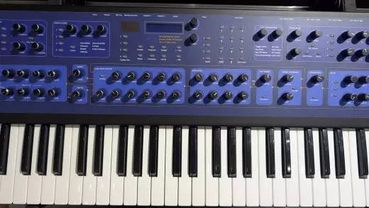 Dave Smith Instruments Poly Evolver PE 2