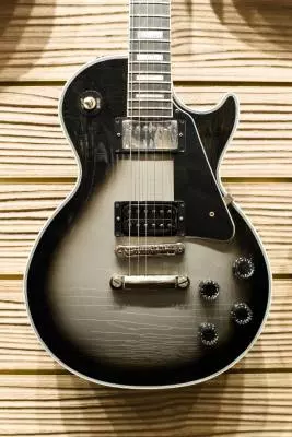 Gibson Les Paul Custom Silverburst Ultra Lite Aged