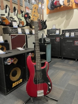 ベース Fender Road Worn NATE MENDEL P BASS Nate Mendel P Bass® – Fender