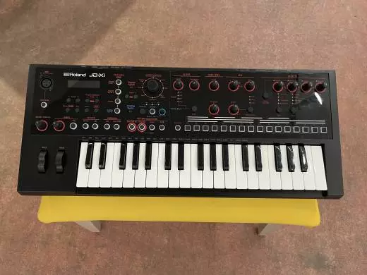 Roland - JD-XI