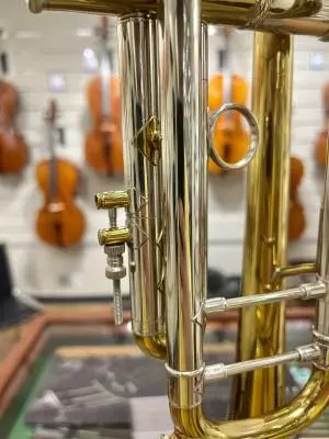 Vincent Bach - 180-37 - Vintage Stradivarius Trumpet 2