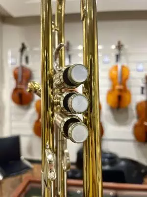 Vincent Bach - 180-37 - Vintage Stradivarius Trumpet 2