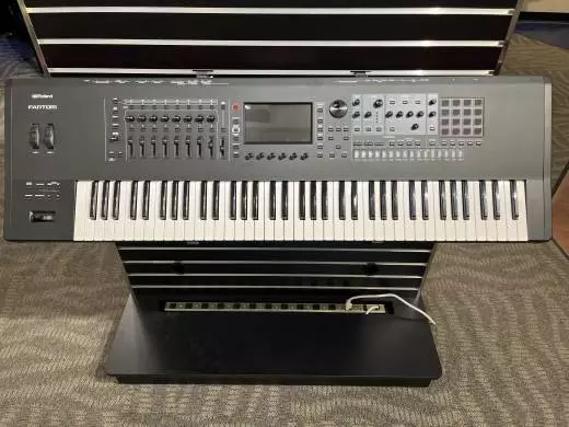 Roland - FANTOM-7