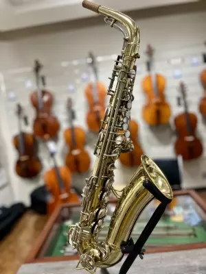 Conn - 6M - Vintage Alto Saxophone