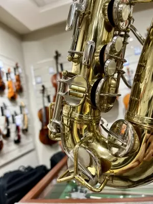 Conn - 6M - Vintage Alto Saxophone 3
