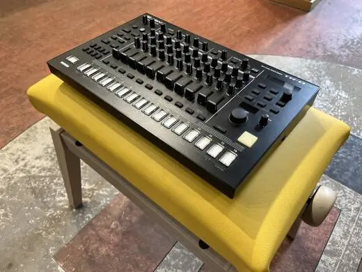 Roland - TR-8S 2