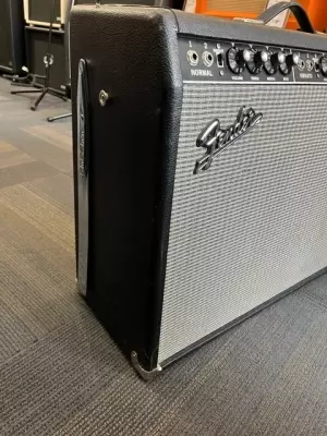 Fender 65 Twin Reverb 3