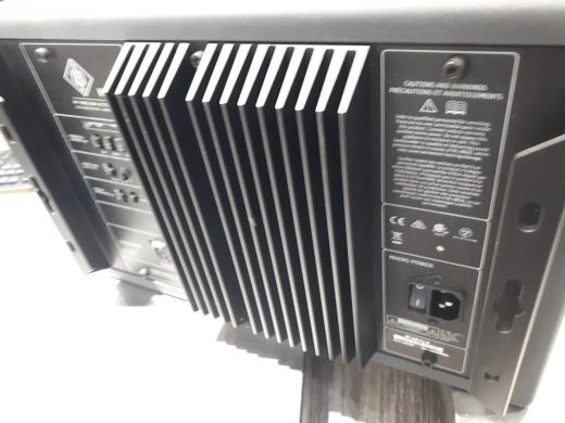 Neumann KH 310 - Three Way Nearfield Monitor 2