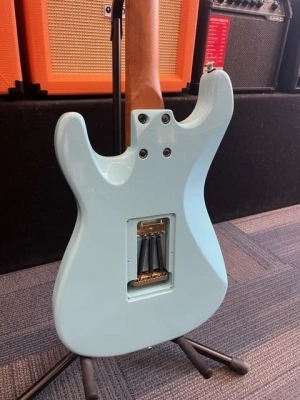 Jackson MJ Series Signature Misha Mansoor So-Cal 2PT Daphne Blue 2