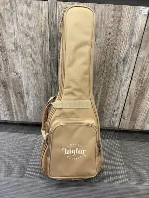 Store Special Product - Taylor Guitars - BT2 BABY Solid Mahogany Top