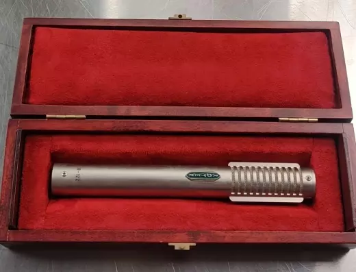 Royer - R-122