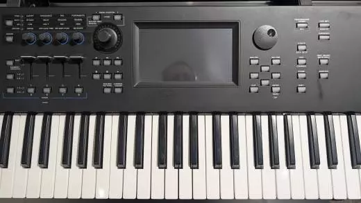 Yamaha - MODX6+ 2