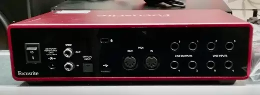 Focusrite - SCARLETT18I8MK3 4