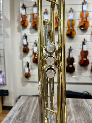 Bach - 180-37 - Lacquered Stradivarius Trumpet 7