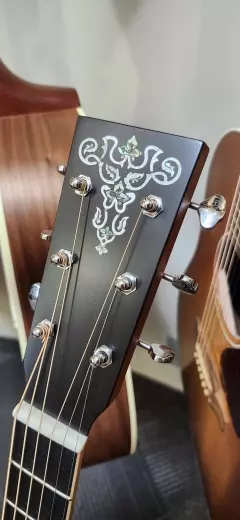 Larrivee 00-40 Shedua Special Edition 5