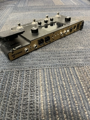 Hotone AMPERO Amp Modeler/Effects Pedal 2