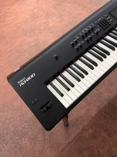 Roland - RD-800 2