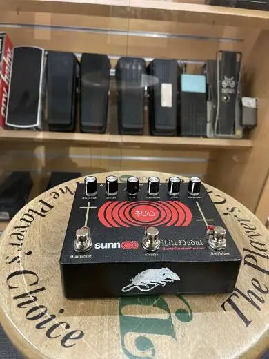 EQD Earthquaker Devices Sunn O))) Life Pedal V3 Guitar Pedal 2
