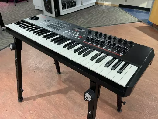 Akai MPK261 2