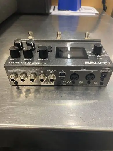 BOSS - RV-500 Reverb 2
