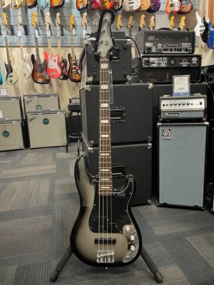 Fender Troy Sanders Precision Bass Silverburst