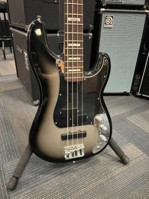 Fender Troy Sanders Precision Bass Silverburst 2