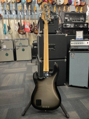 Fender Troy Sanders Precision Bass Silverburst 6