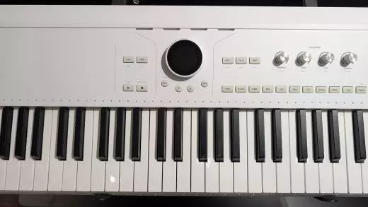 Arturia - ASTROLAB61 WH 2