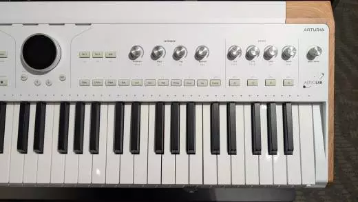 Arturia - ASTROLAB61 WH 2