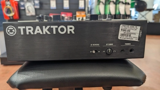 Native Instruments Traktor Kontrol Z2 - DJ Mixer 4