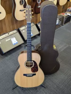 Takamine EF7M-LS Acoustic Guitar 2