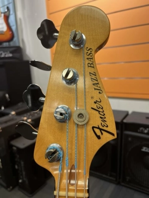 Fender Geddy Lee Jazz Bass 3 Tone Sunburst 4