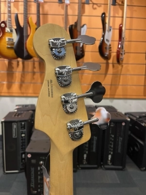 FENDER AM PERFORMER P-BASS MN SATIN LPB W/GB 4